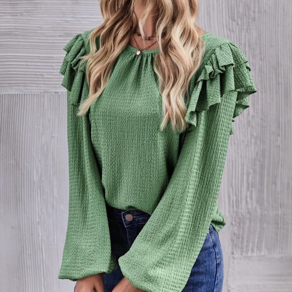 Boho ruffle trim blouse - Picture 10 of 16
